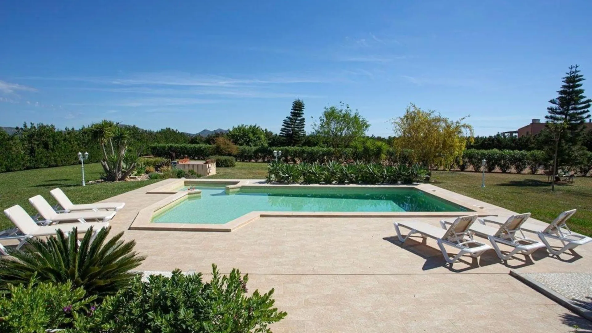 Grosszuegige Finca Mit Beheizbarem Pool Und Jacuzzi Muro