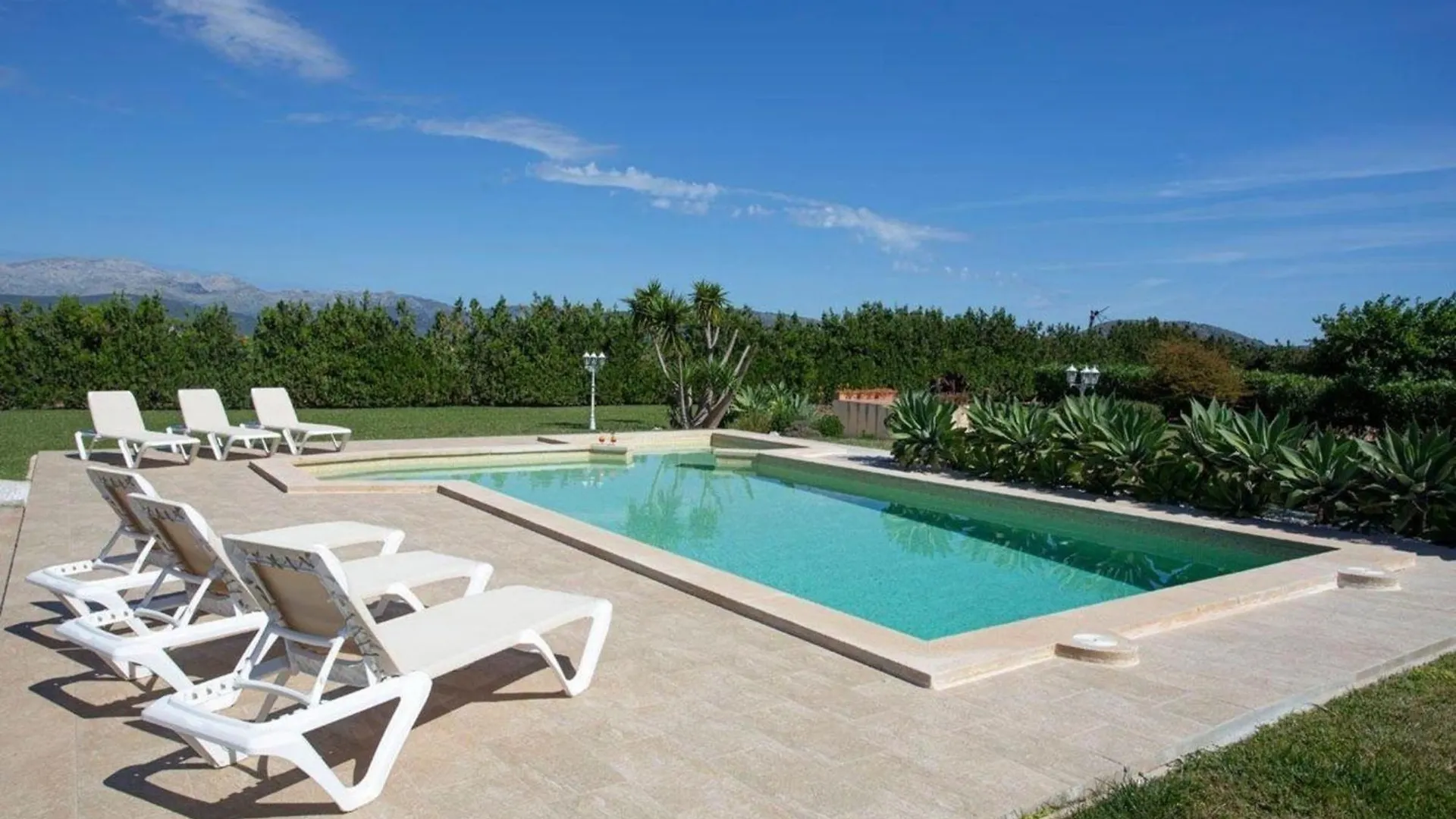 Grosszuegige Finca Mit Beheizbarem Pool Und Jacuzzi Muro 0*,