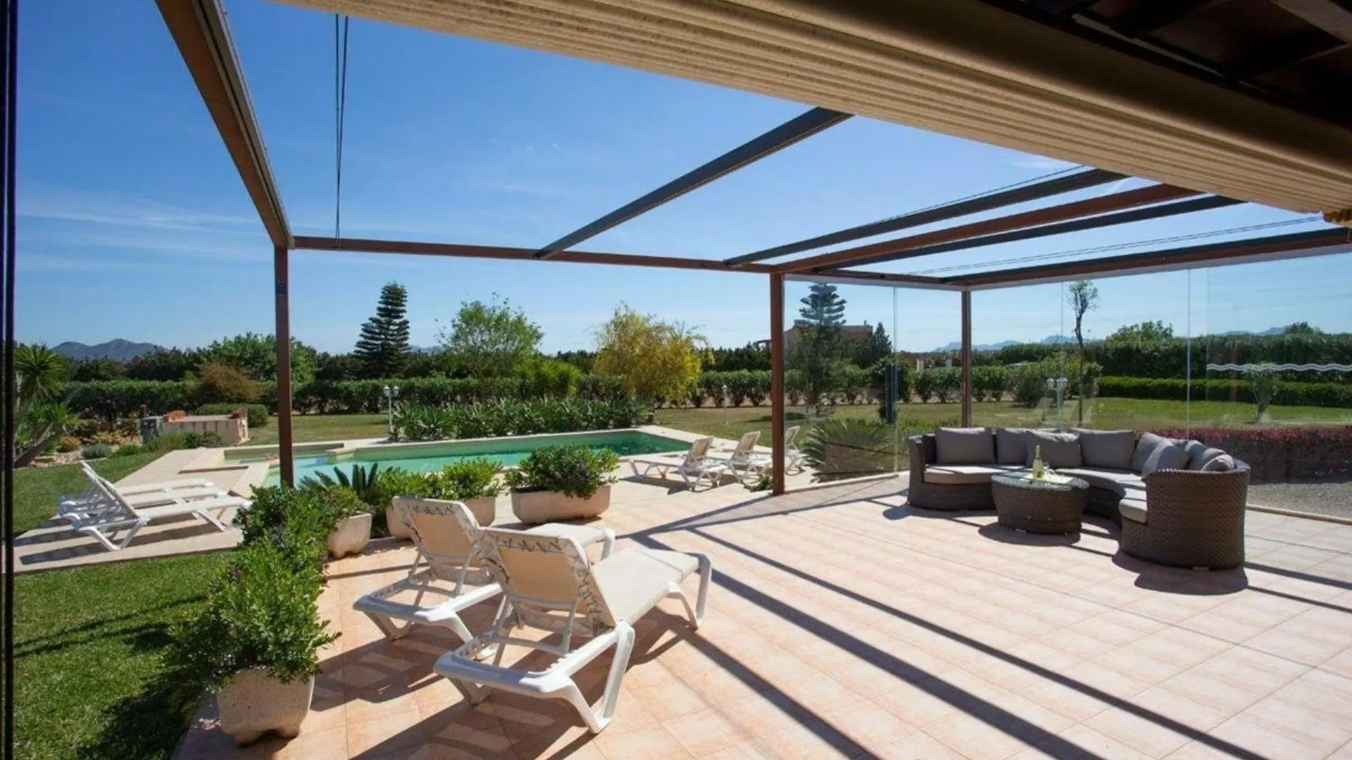 Grosszuegige Finca Mit Beheizbarem Pool Und Jacuzzi Muro 0*,  Spain
